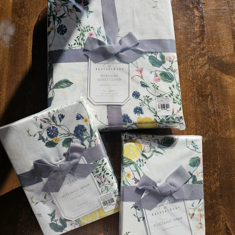 Pottery Barn Floral Positano Duvet And 2 Shams Standard - Full/Queen